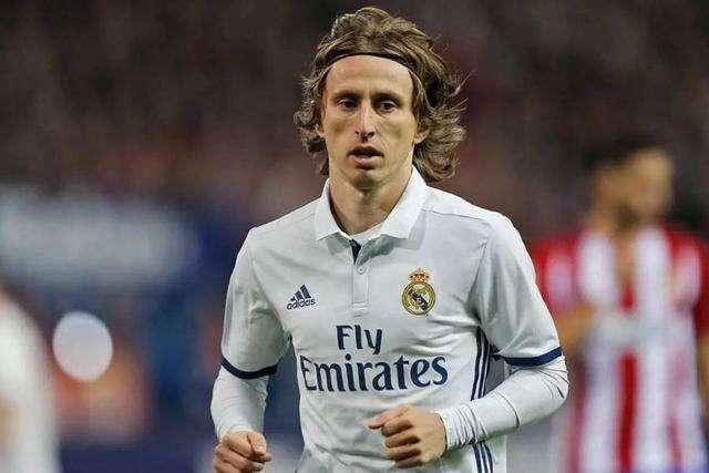 解析辛辛那提红人队如何利用其超级新秀的爆发力建立联盟最强跑阵